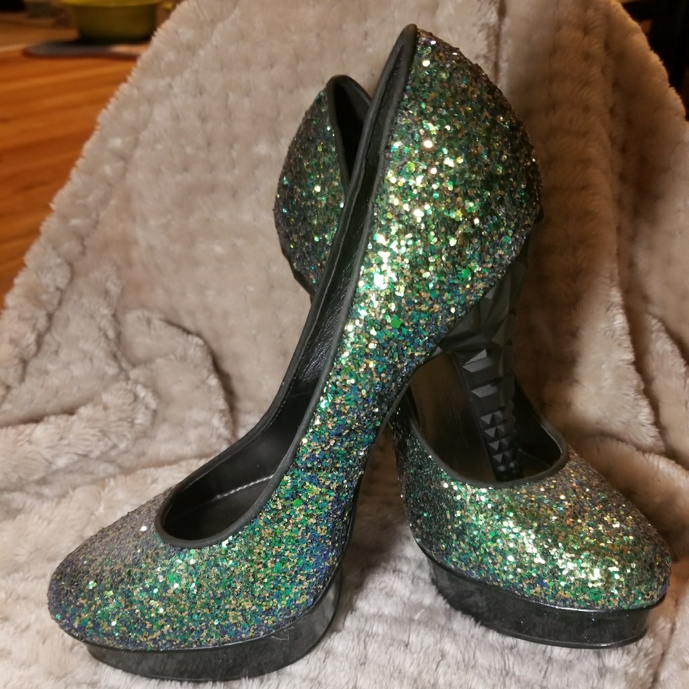 Rachel Roy green glitter stilettos size 6